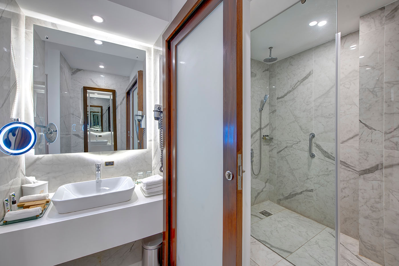 Royal Suite image 4