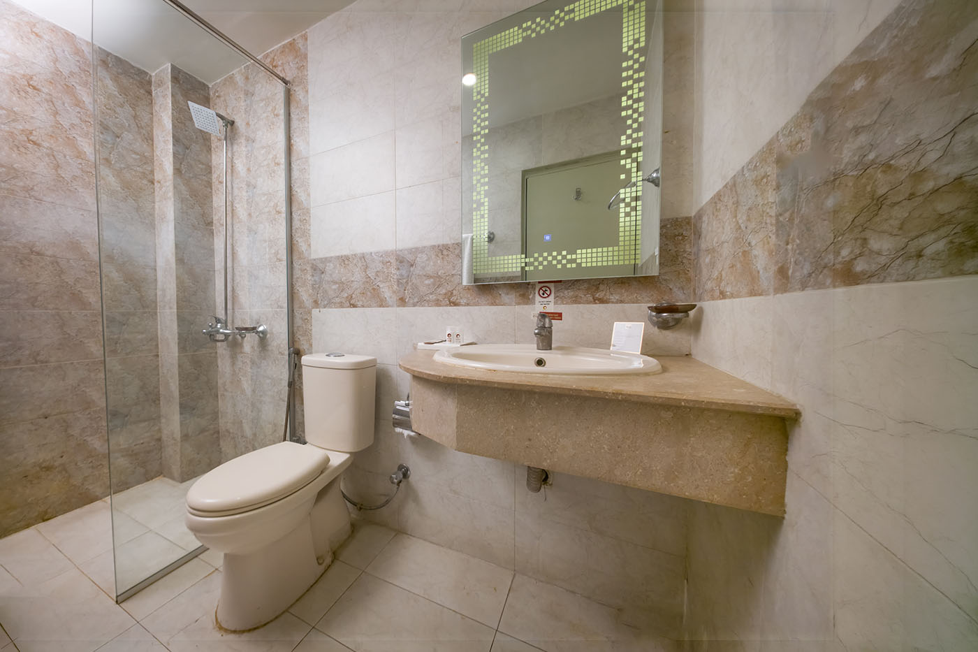 Executive Suite image 5