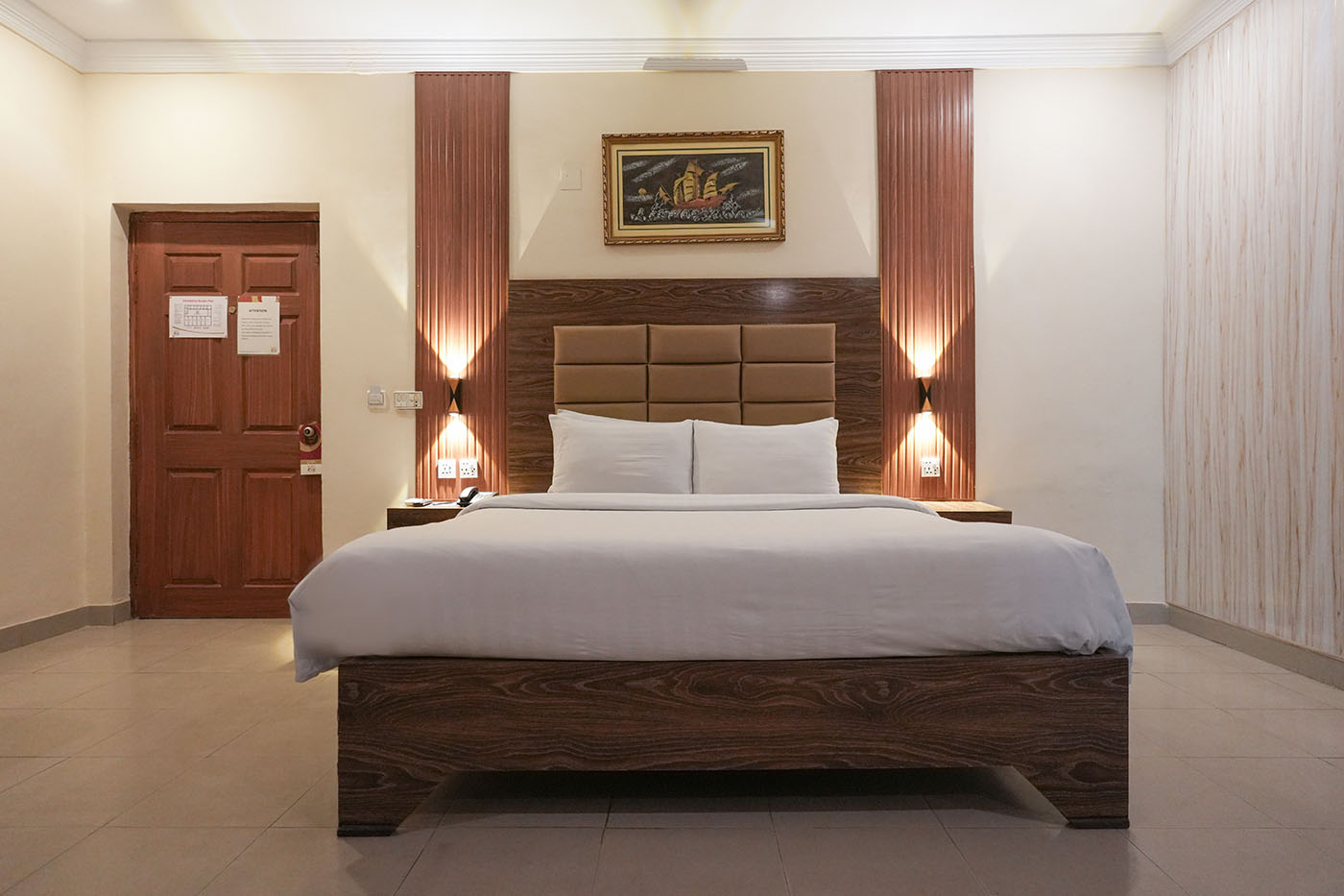 Executive Suite image 1