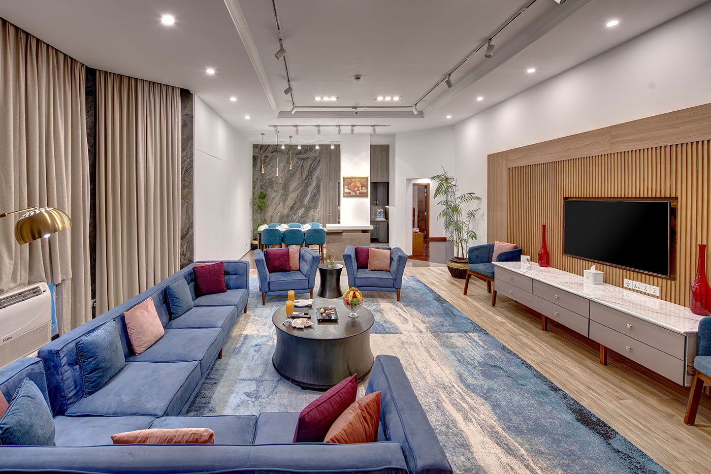 Royal Suite image 7
