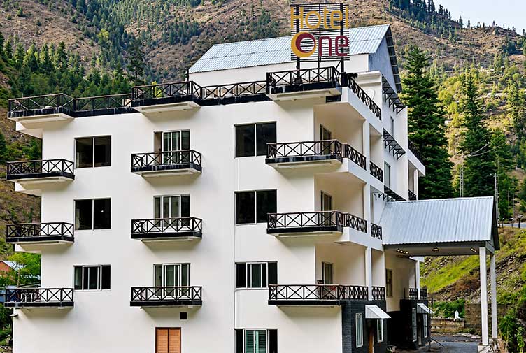 Hotel One Riverside Kaghan