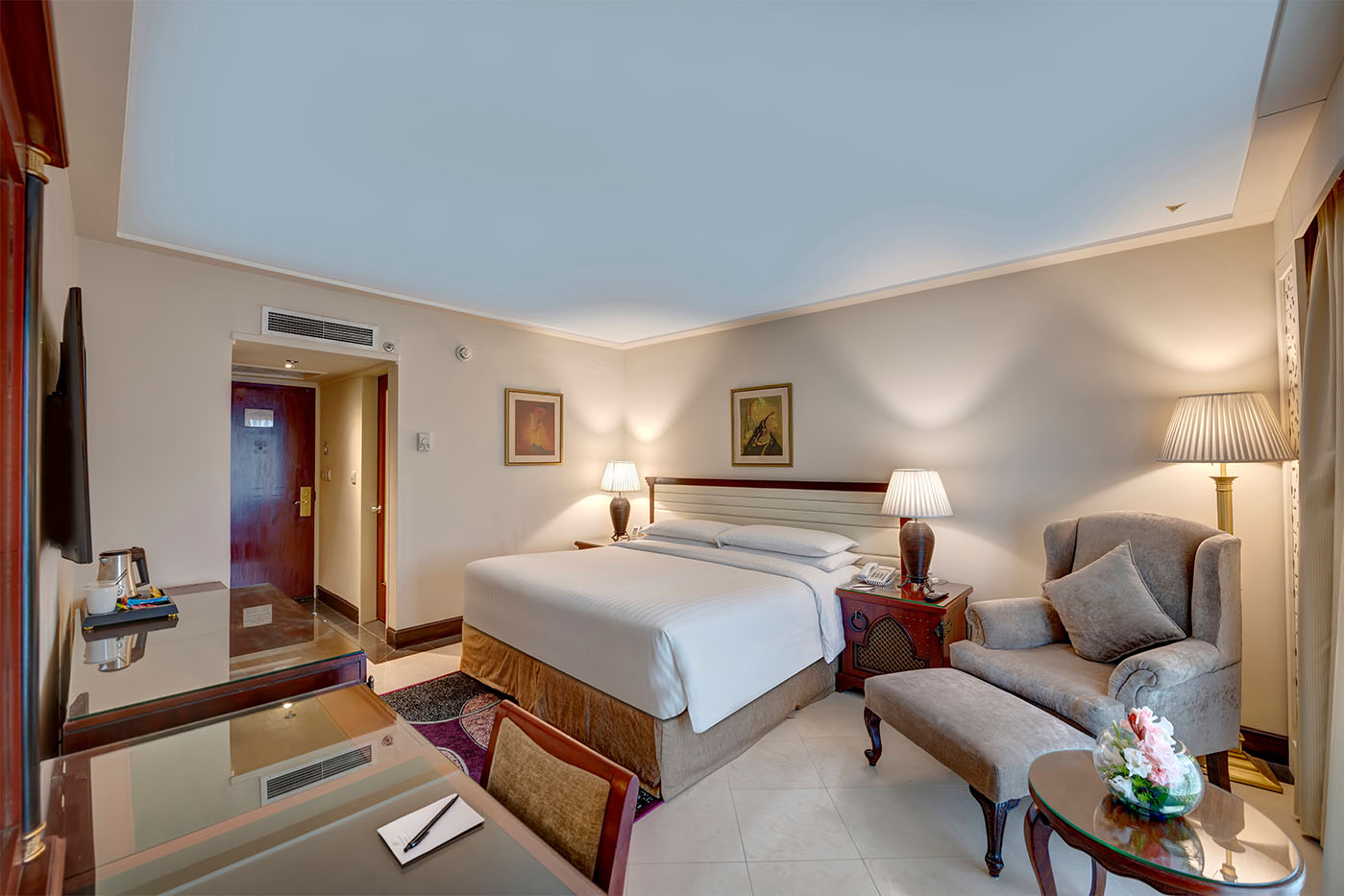 Royal Suite image 1